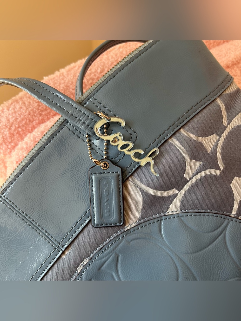 Coach Laura Signature Tote - Picture 4 of 8